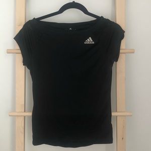Addidas women’s black cap sleeve jersey top in XS